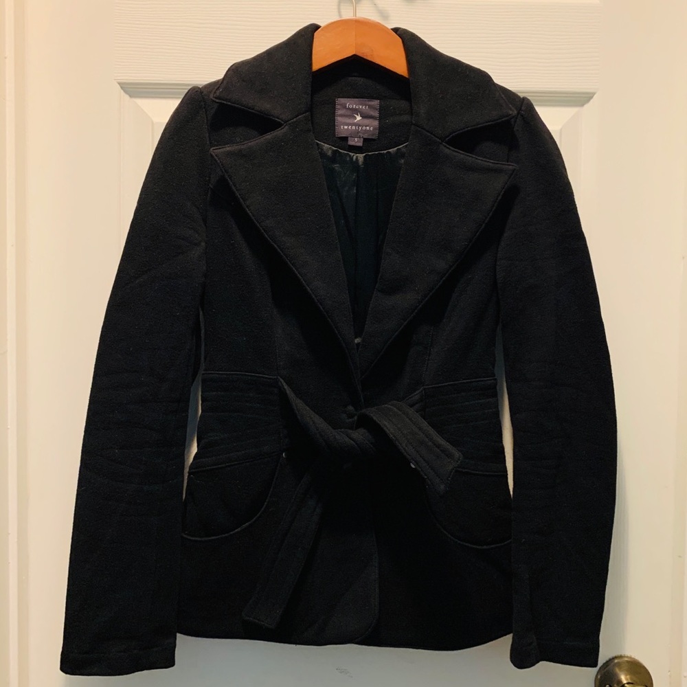 Women’s Light Coat
